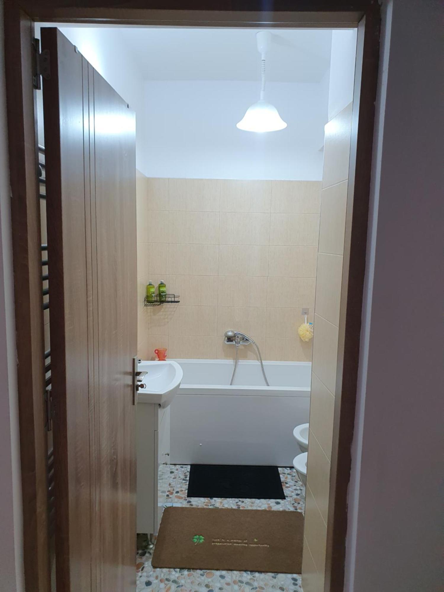 Apartament Castelul Bran Ramnicu Valcea Exterior photo